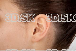 Ear texture of Della 0002